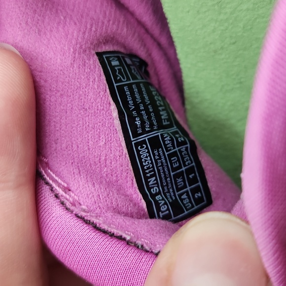 Girls /Kids Teva Reember Loafer Shoes Pink Sz 2 - Picture 12 of 12